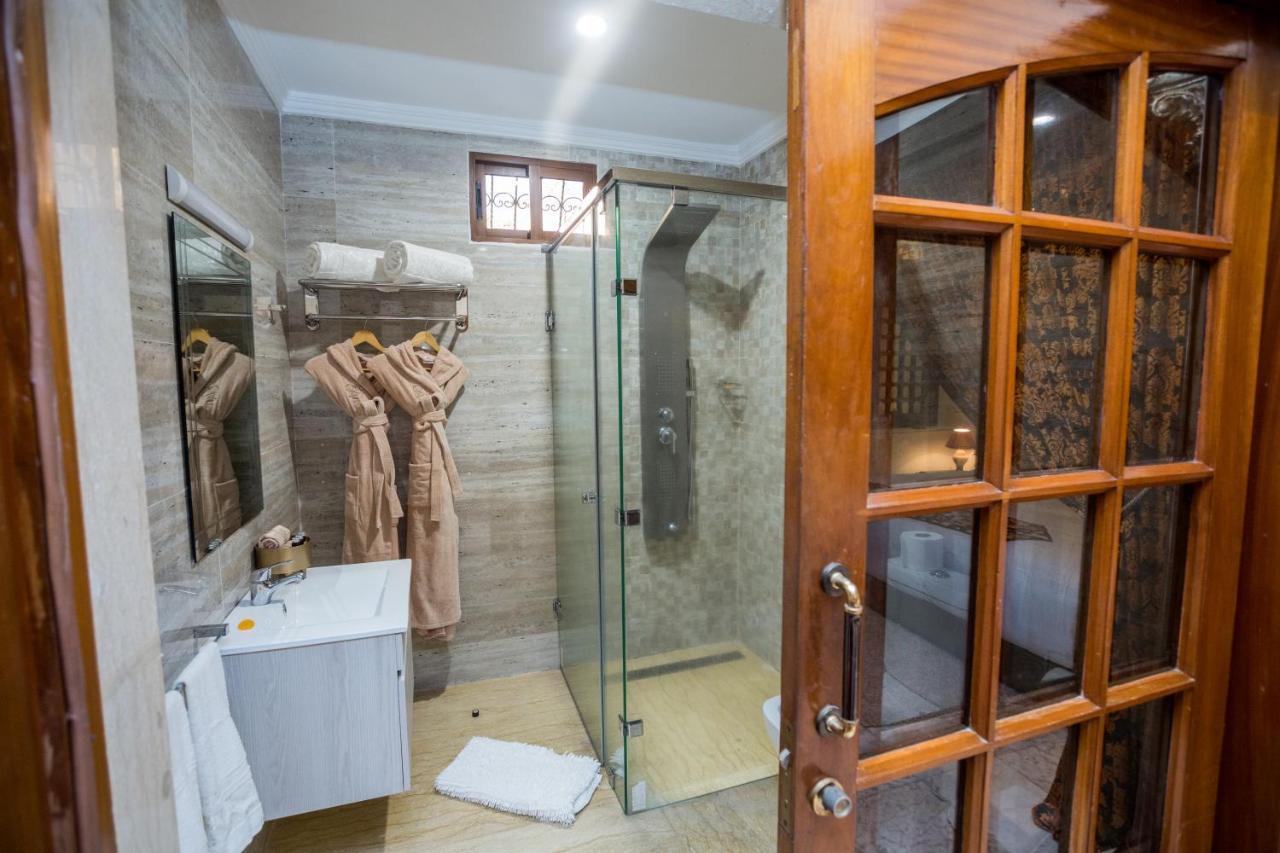 Riad Sebti Fes Luaran gambar