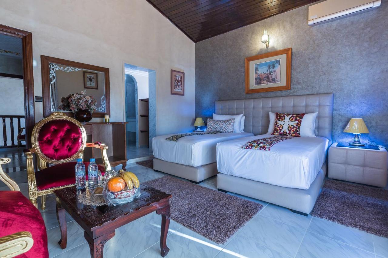 Riad Sebti Fes Luaran gambar